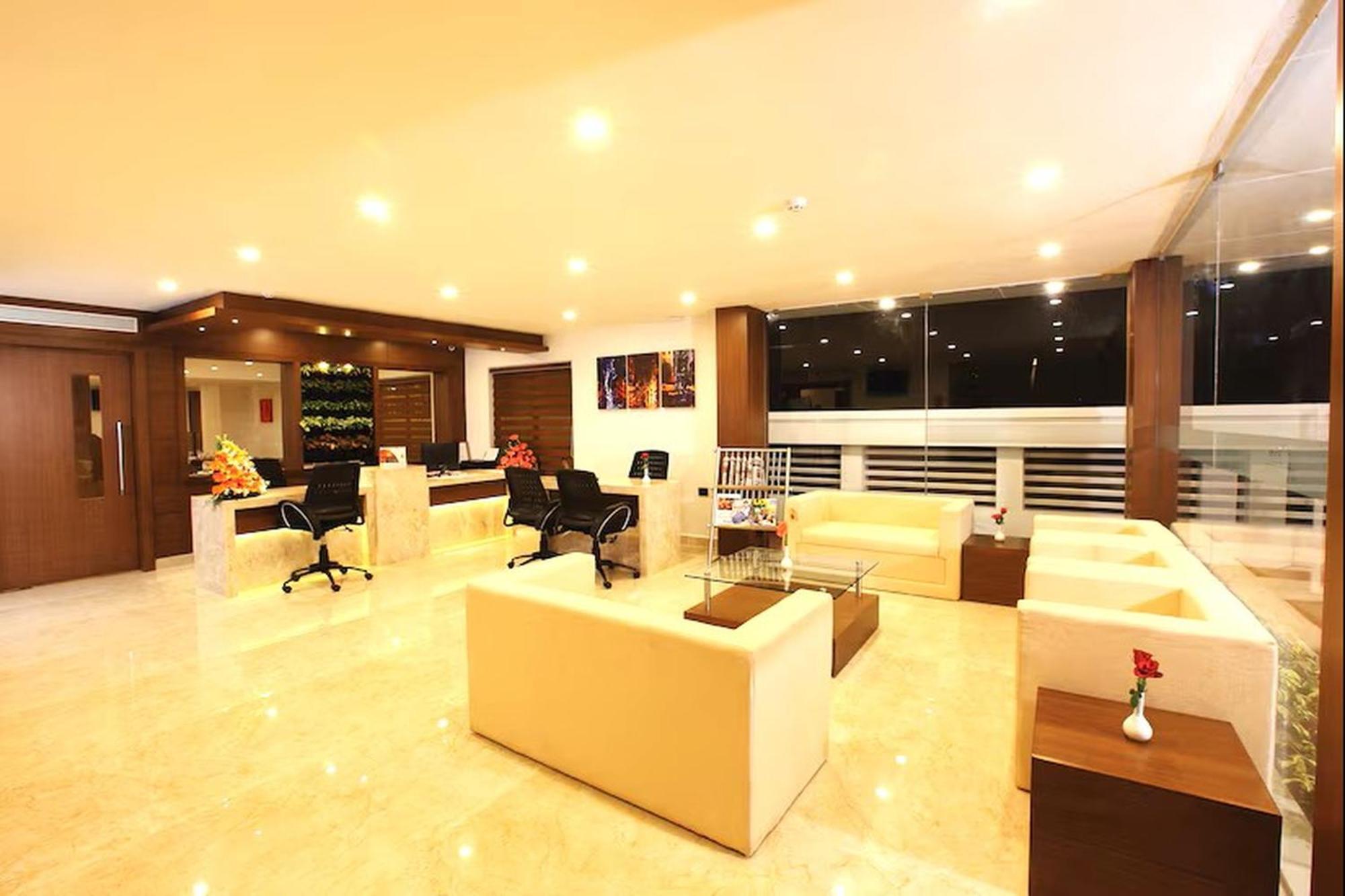 Hotel Park Residency Kozhencherry Kozhancheri Exterior photo