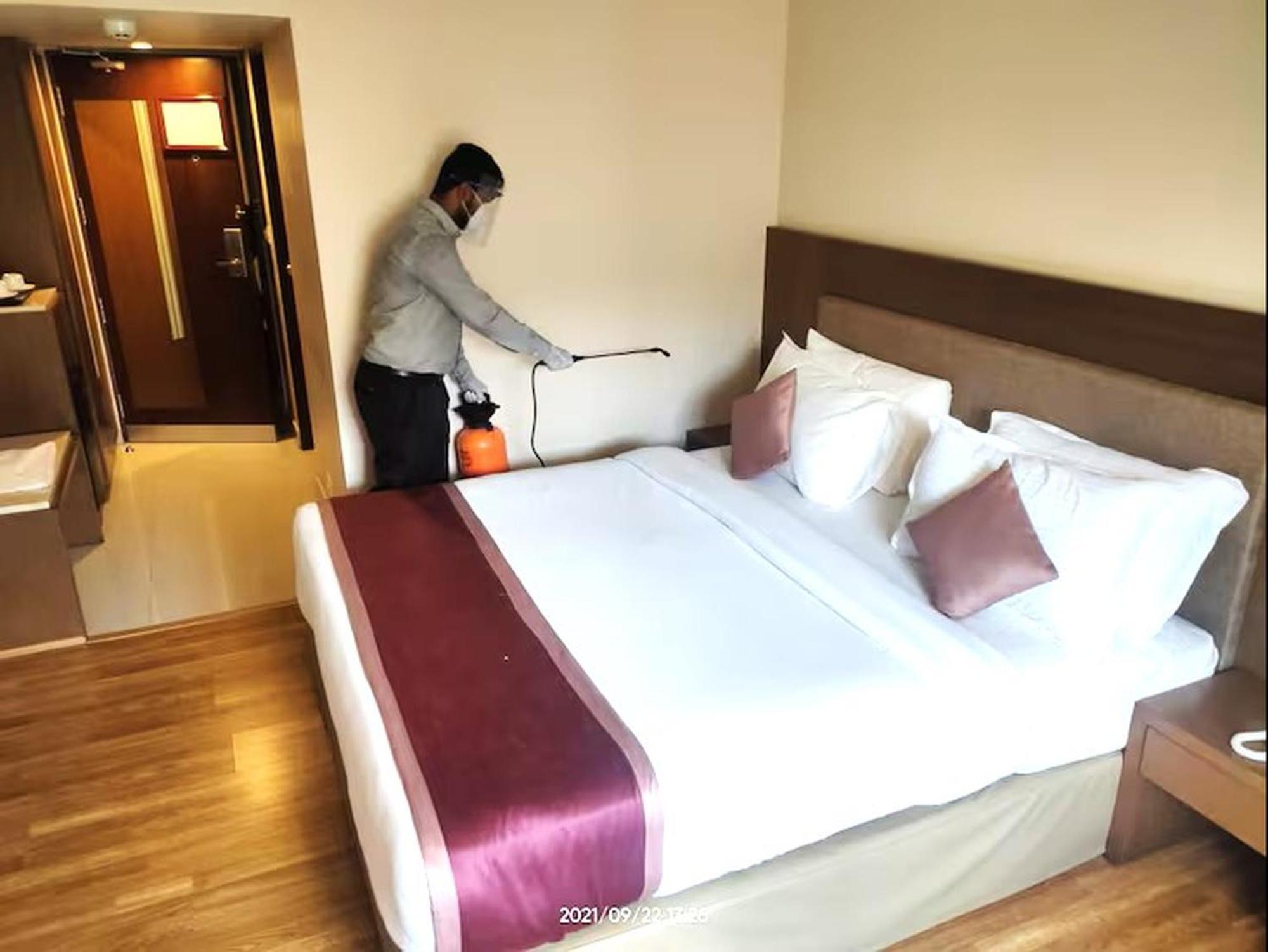Hotel Park Residency Kozhencherry Kozhancheri Exterior photo